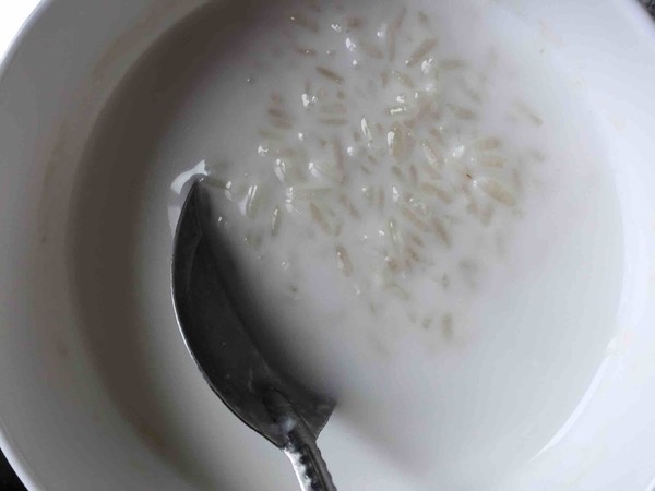 Sticky Rice with Fruit Coconut Milk recipe