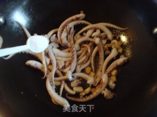 Zero-cooking Fast Hand Delicious Stir-fry [sauce Fried Squid Mustard] recipe