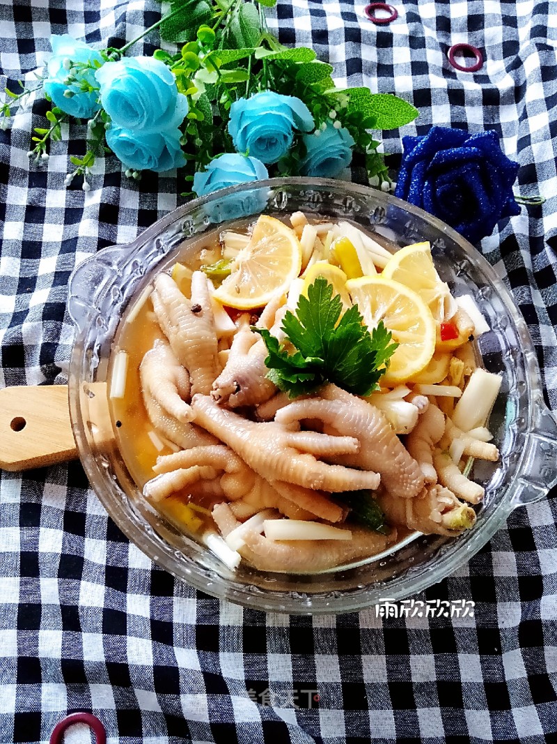 Flavor Spicy Chicken Feet recipe