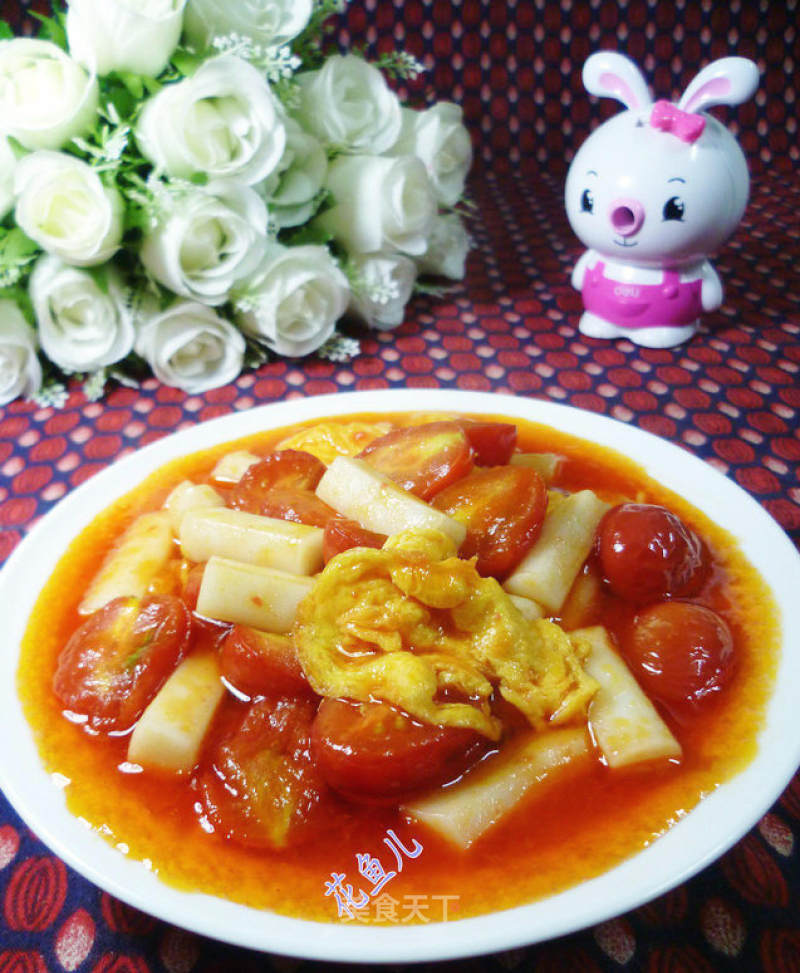 Stir-fried Rice Cake with Cherry Tomato and Egg recipe