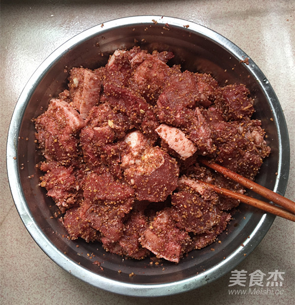 Steamed Pork Ribs with Spicy Powder recipe