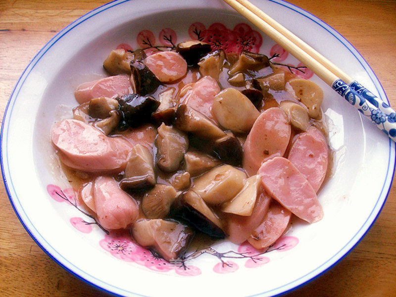 Stir-fried Fish Sausage with Double Mushroom recipe