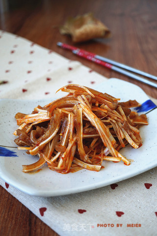 [northeast] Pork Ears in Red Oil recipe