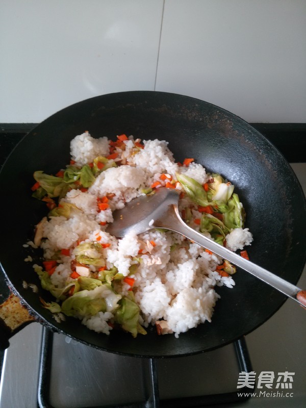 Fried Rice with Cabbage and Egg recipe