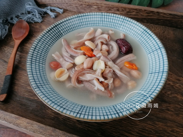 Lotus Seed Pork Belly Soup recipe