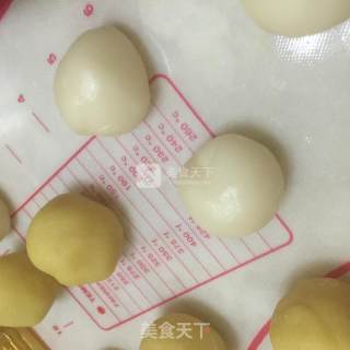 Snowy Mung Bean Mooncake recipe