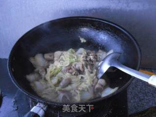 Beef Intestine and Cabbage Chips recipe