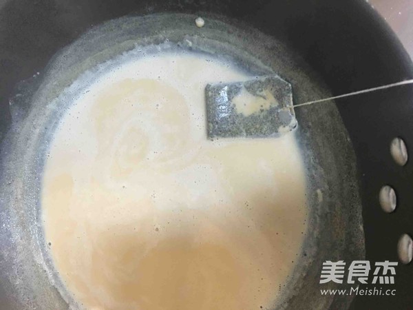 Lazy Caramel Milk Tea recipe