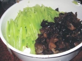 Fried Fungus with Lettuce recipe