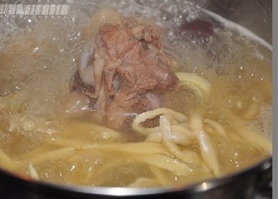 Pork Bone Hand Rolled Noodles recipe