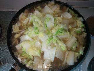 Warm Heart and Stomach Spine Stewed Cabbage recipe