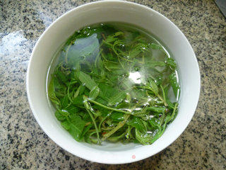 Toon Mixed with Peanut Kernels recipe