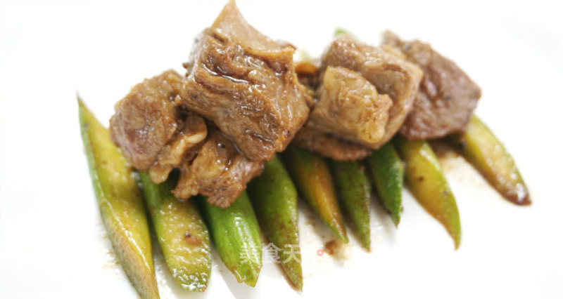 Stir-fried Beef with Asparagus recipe