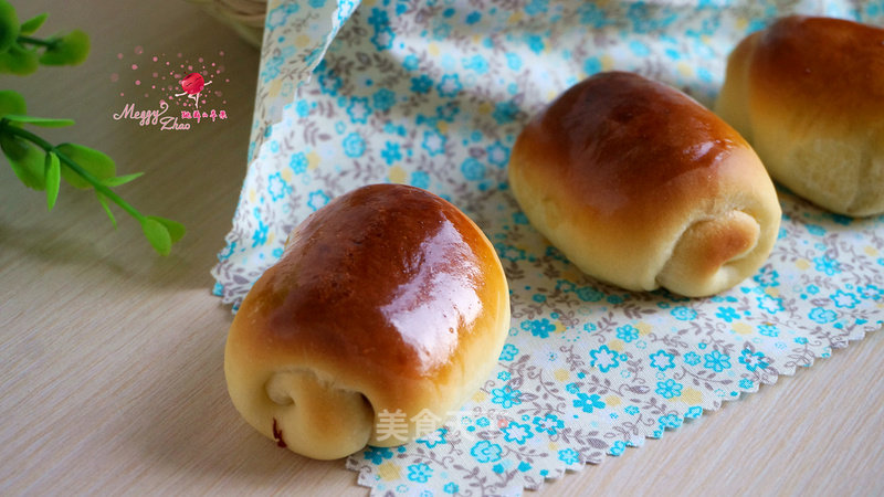 Cranberry Meal Buns