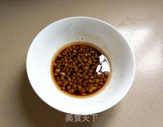 Pork's Trotter with Sand Ginger Salad recipe