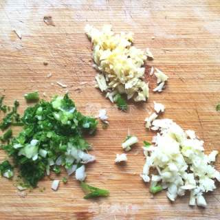 Crispy Shredded Radish with Cold Dressing recipe