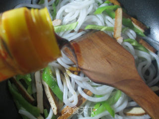 Stir-fried Potato Vermicelli with Green Pepper recipe