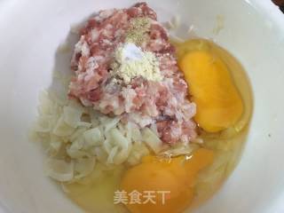 Steamed Egg with Lily Minced Pork recipe