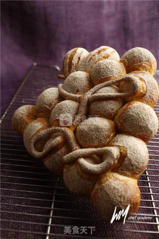 Creative Grape Bread recipe
