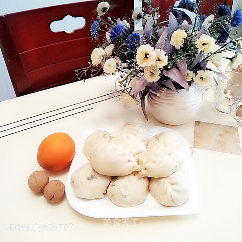 Willow-shaped Pickled Vegetable Buns recipe