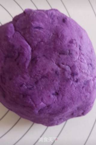 Creamy Sesame Purple Potato Cake recipe