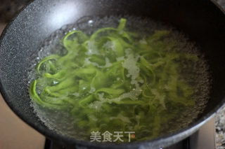 Jin Shuang Spinach Hand Rolled Noodles recipe