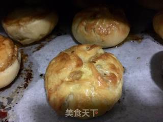 Baked Buns with Garlic and Meat Stuffing recipe