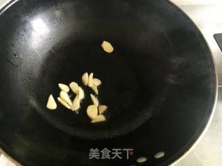 Vegetarian Stir-fried Water Spinach recipe