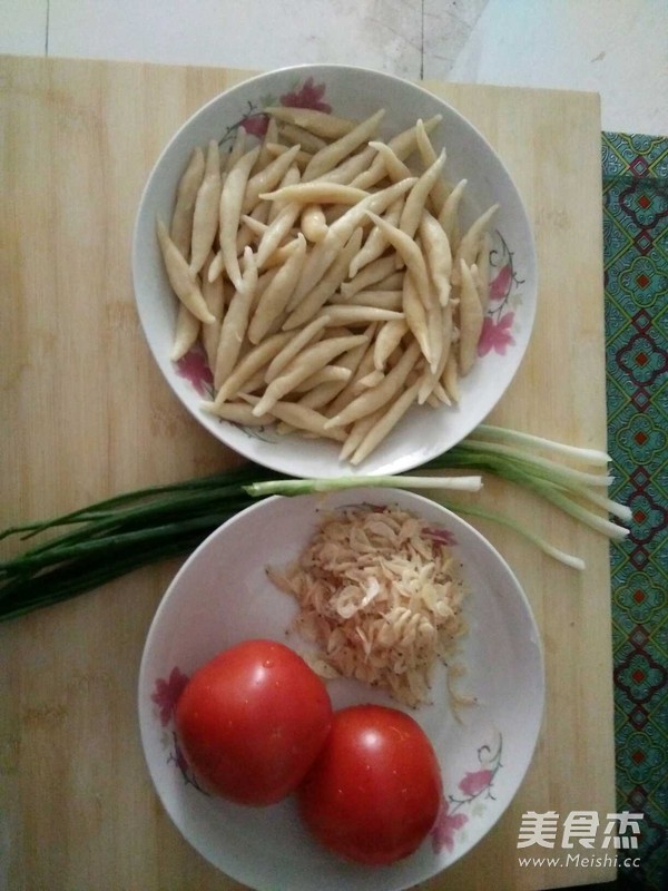 Tomato Noodle Fish Soup recipe