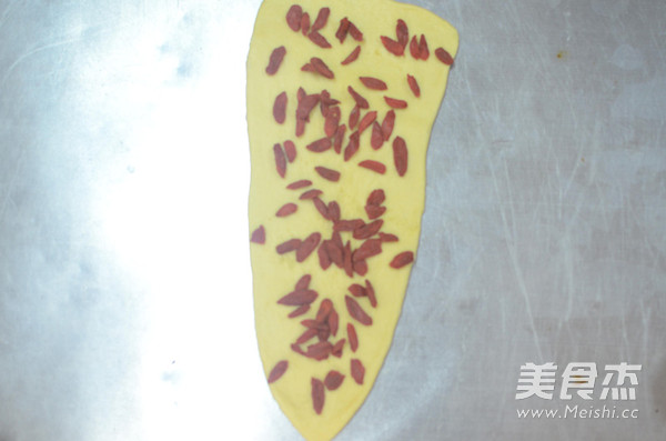 Hokkaido Wolfberry Toast recipe