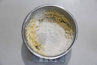 Two-color Chess Cream Cake recipe