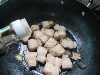Braised Pork with Quail Eggs recipe
