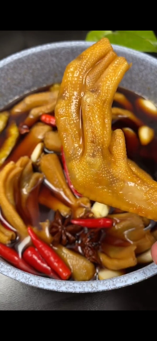 Invincible and Delicious Pickled Pepper Duck Feet recipe