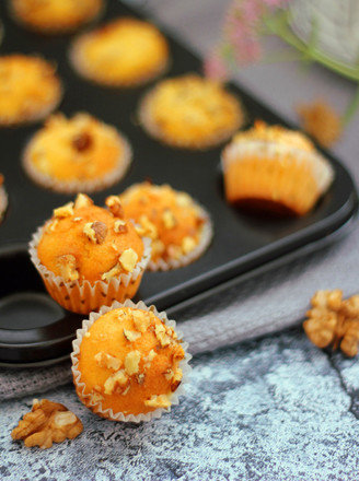 Nut Muffin Cakes recipe