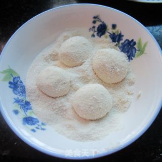 Fried Sweet Potato Glutinous Rice Balls recipe