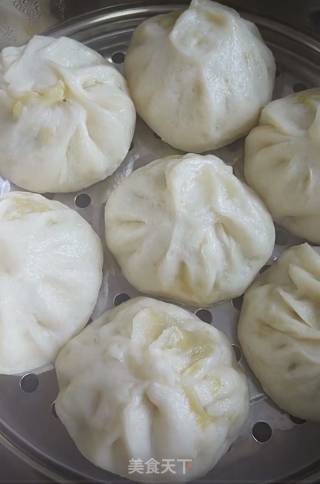 Pork and Wild Vegetable Buns recipe