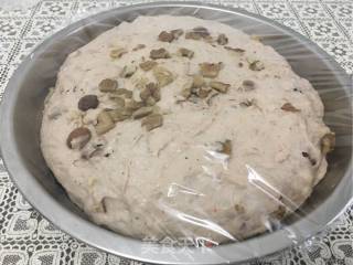 # Fourth Baking Contest and is Love to Eat Festival# Red Wine Grape Bread recipe