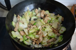 Stir-fried Pork with Mustard recipe