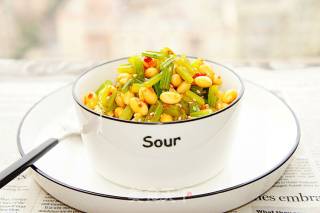 Celery Mixed with Soybeans recipe