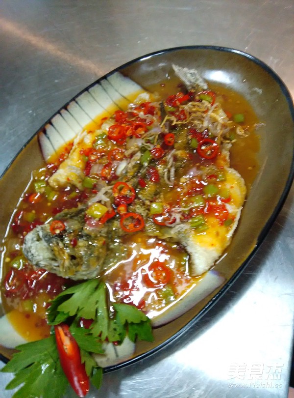 Thai Style Three-flavored Sea Bass recipe