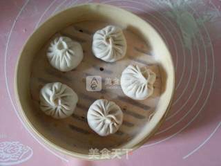 Pork and Water Chestnut Buns recipe