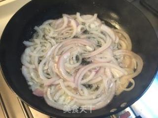 Braised Pork Rice with Onion recipe