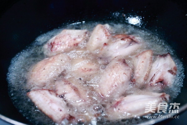 Beer Chicken Wings recipe
