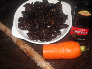 Fried Fungus with Yam and Iron Rod recipe