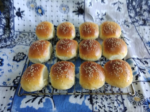 Peanut Stuffed Meal Buns recipe