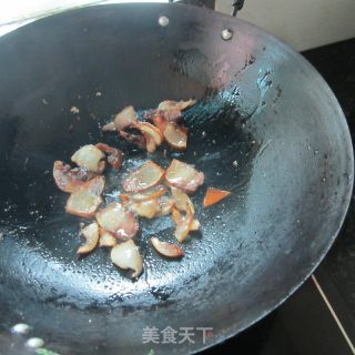 Stir-fried Pork with Celery and Salted Radish recipe