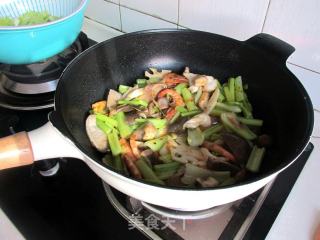 Fresh Spicy Hot Pot recipe