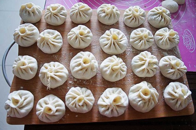 Horn Melon and Egg Stuffed Buns recipe