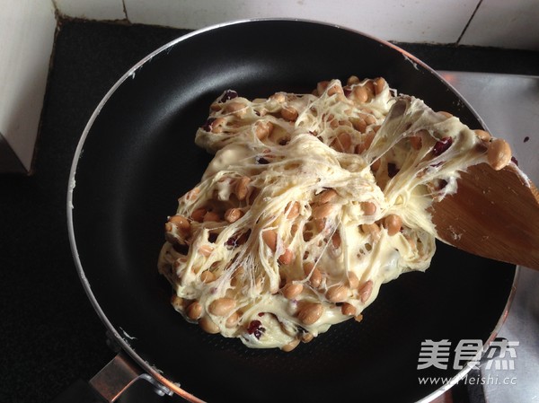Cranberry Peanut Nougat recipe