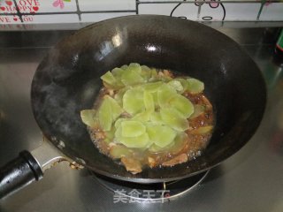 Stir-fried Pork with Lettuce recipe